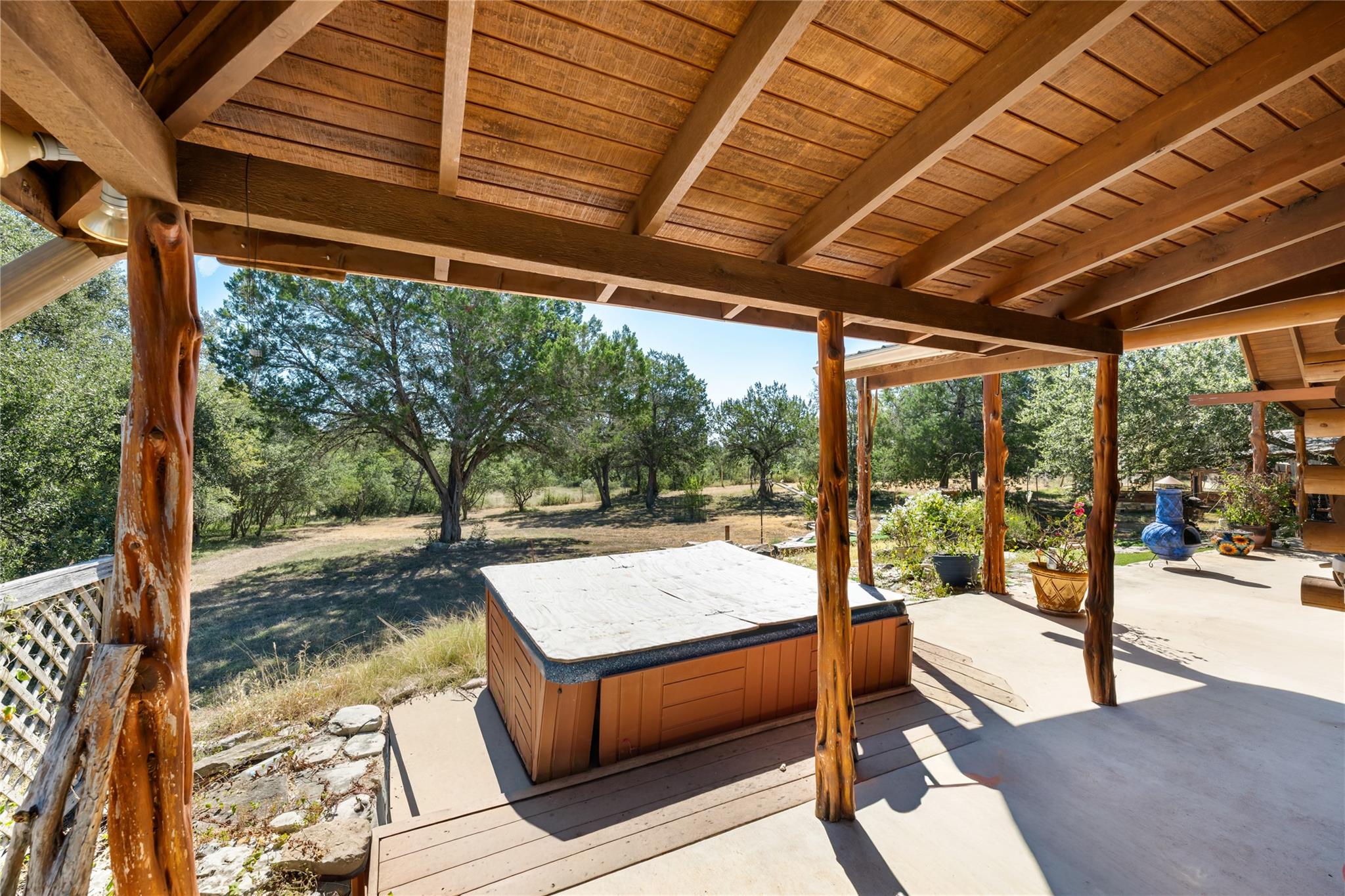 103 Ridge Oak DR