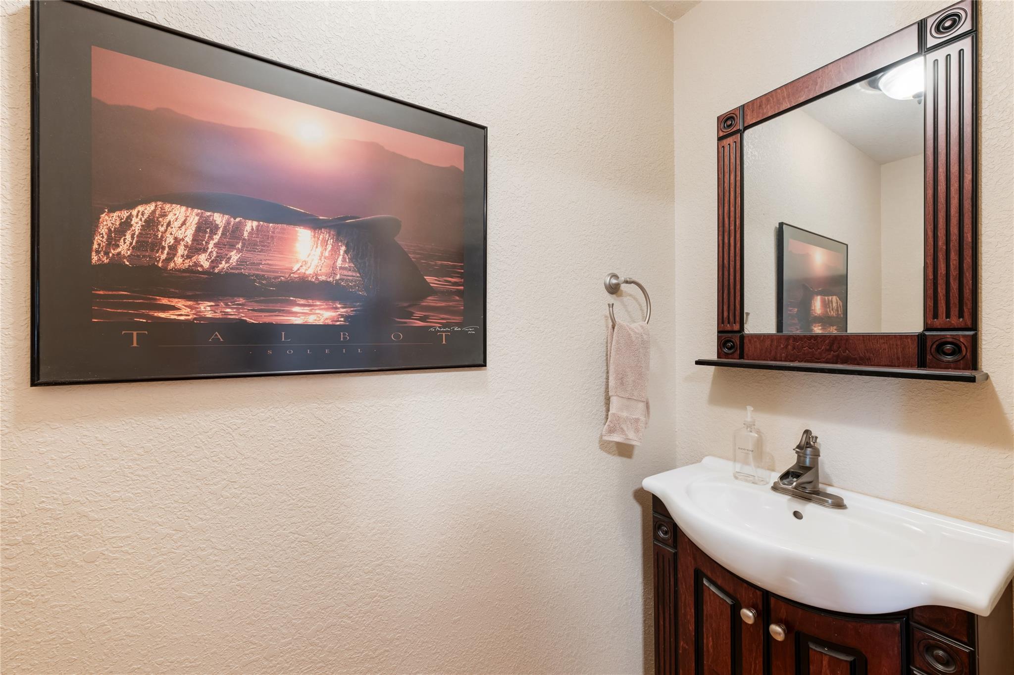 103 Ridge Oak DR