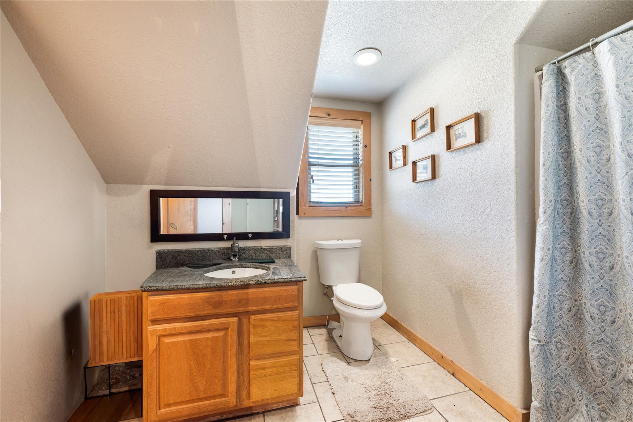 103 Ridge Oak DR