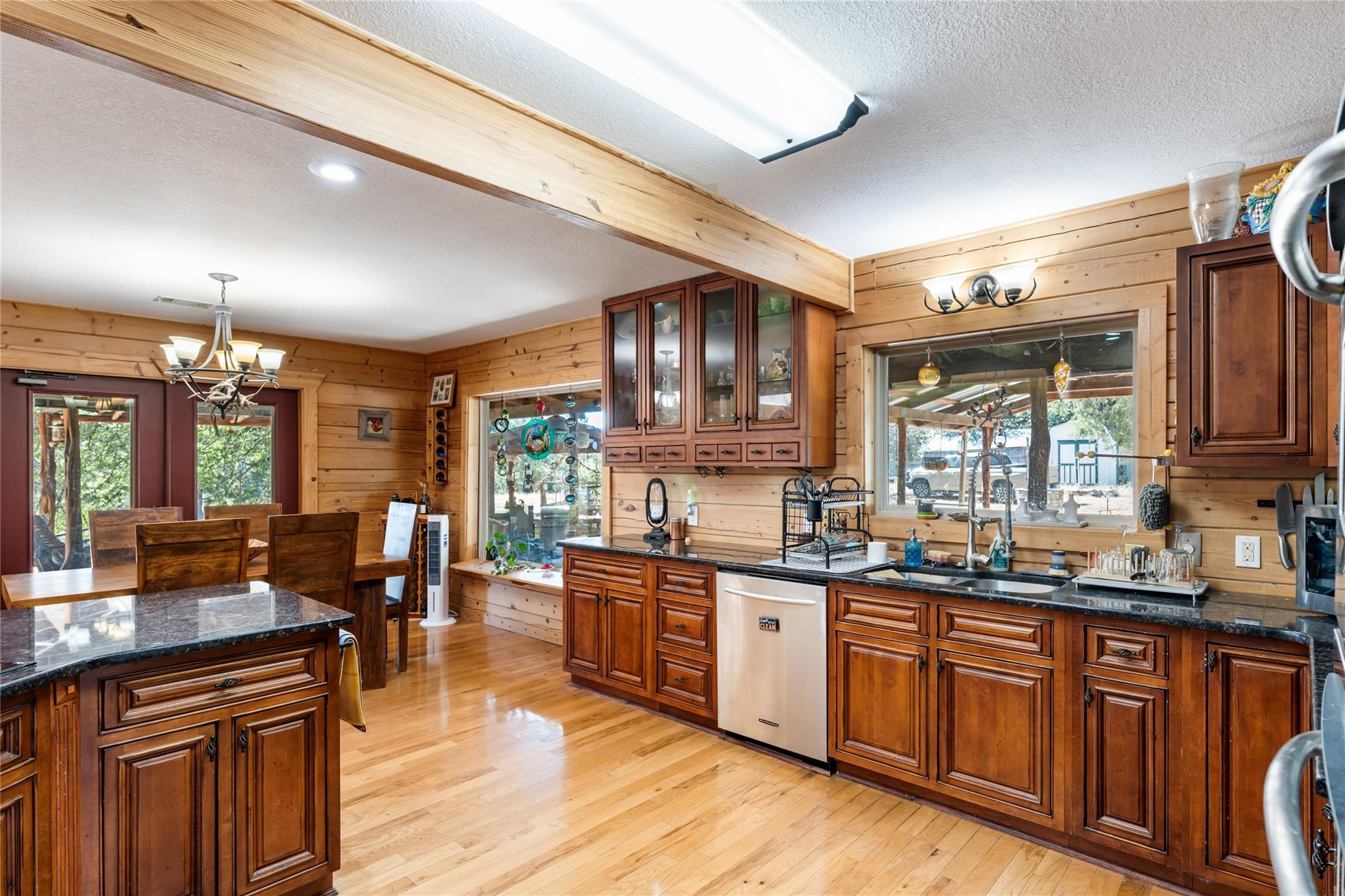 103 Ridge Oak DR