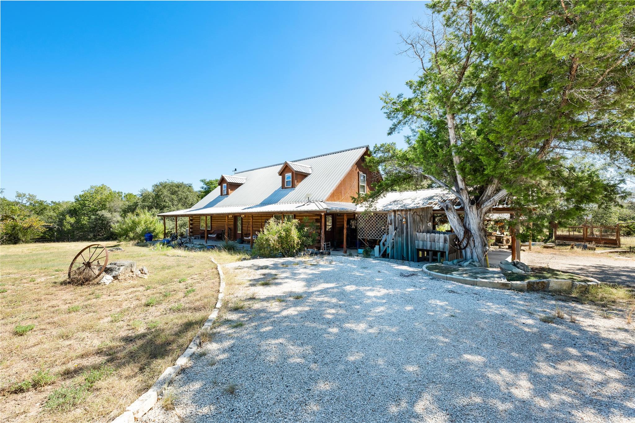 103 Ridge Oak DR