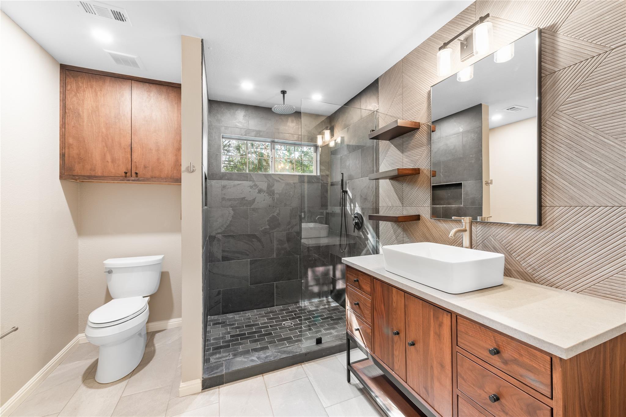 1011 Brodie ST # 6