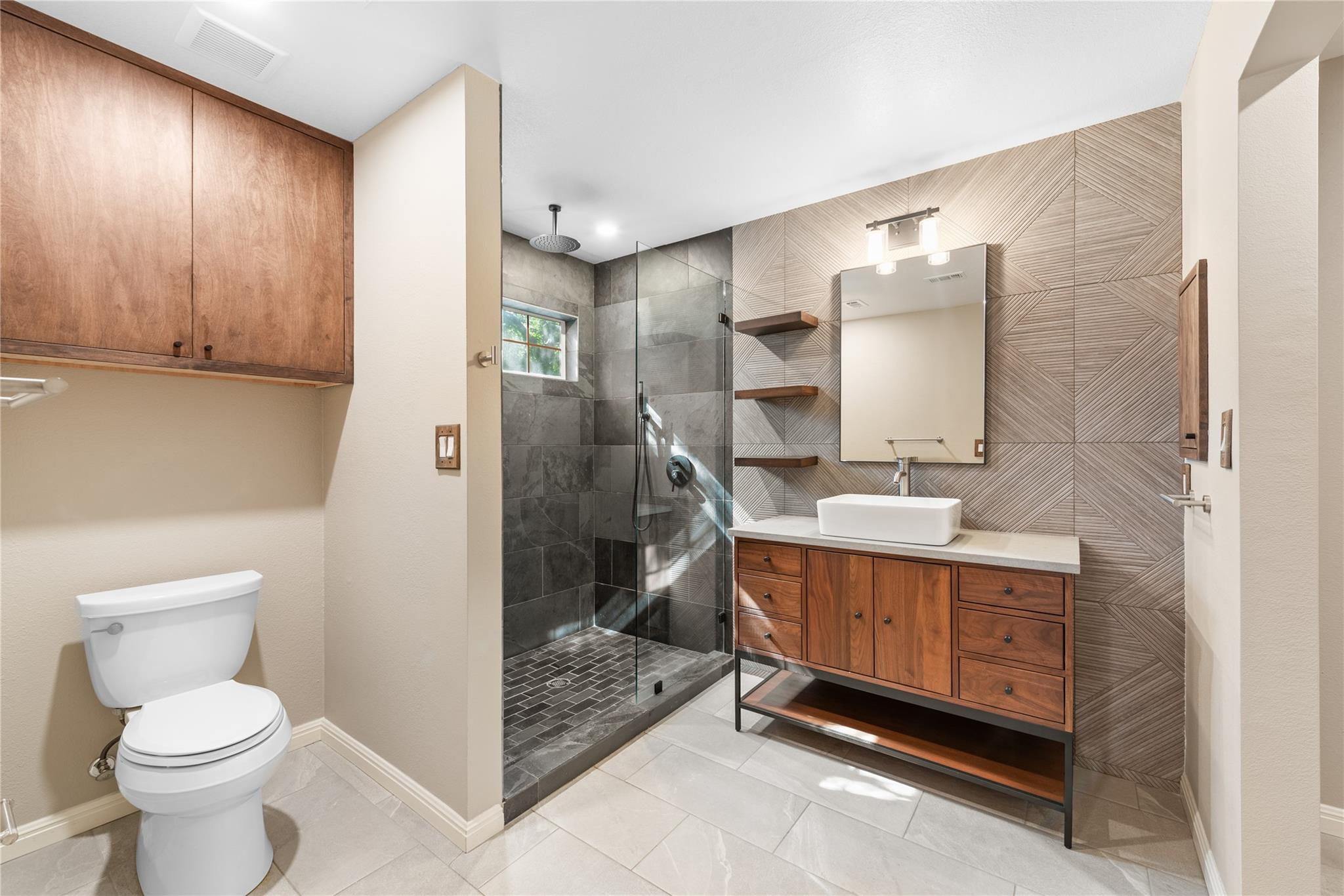 1011 Brodie ST # 6