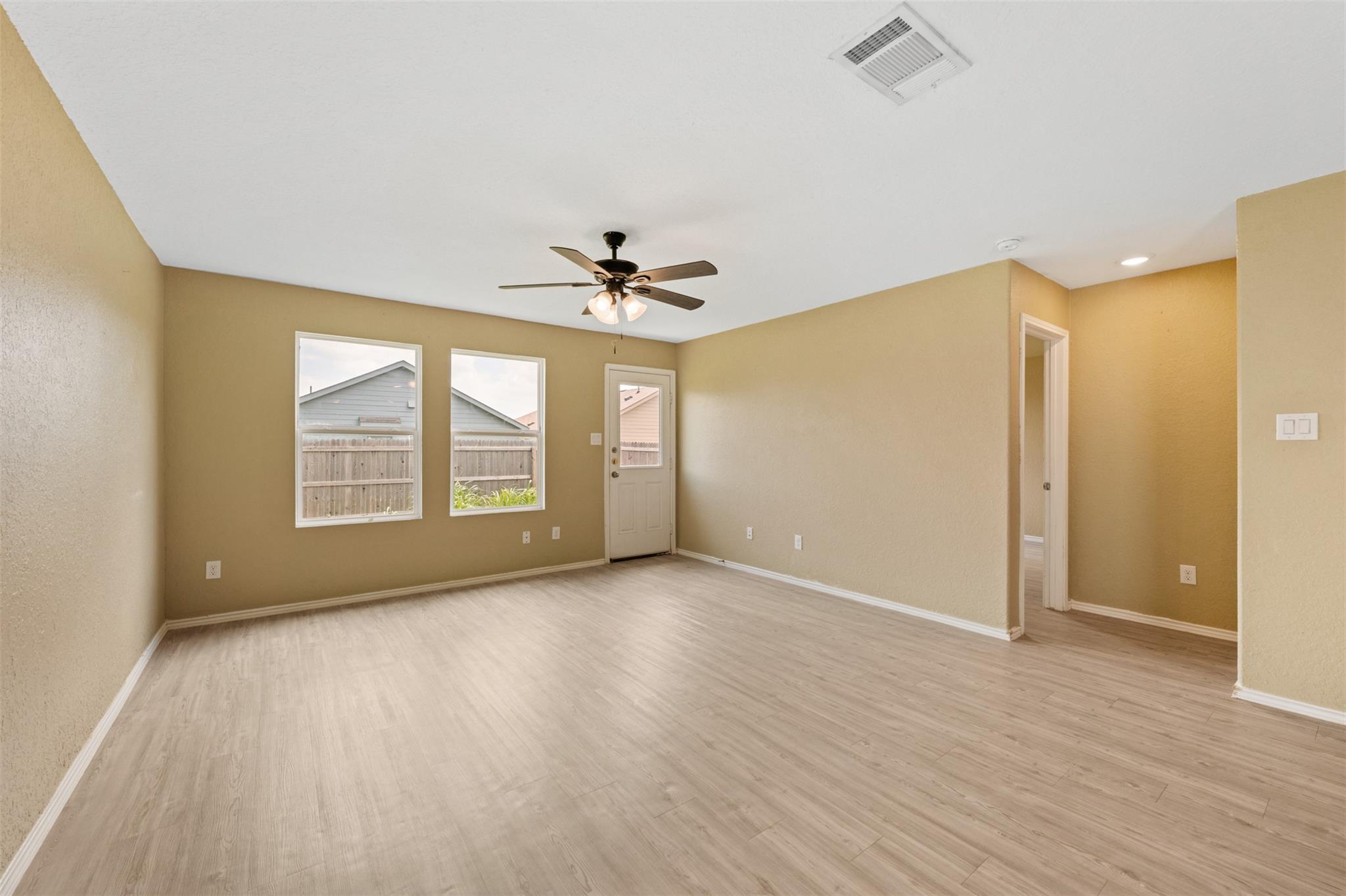 5907 Texas SPUR