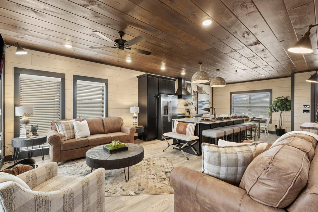 260 Rambling Creek Way Way