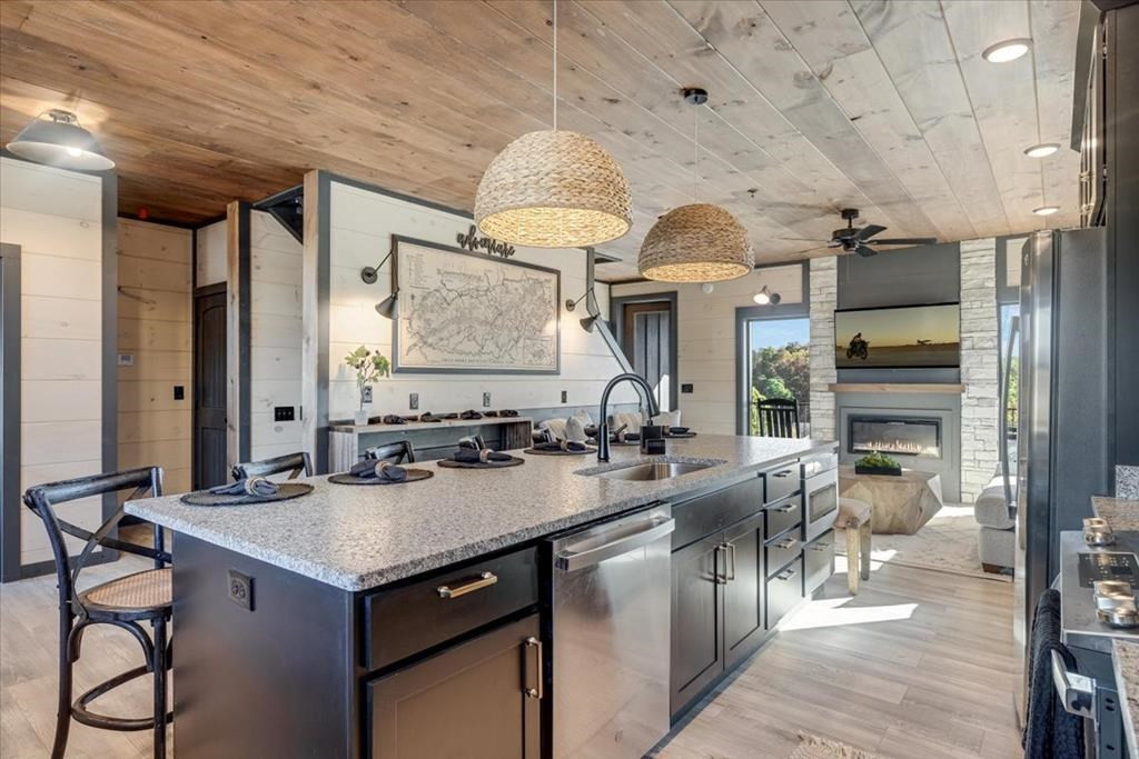 315 Rambling Creek Way Way Unit: 122R
