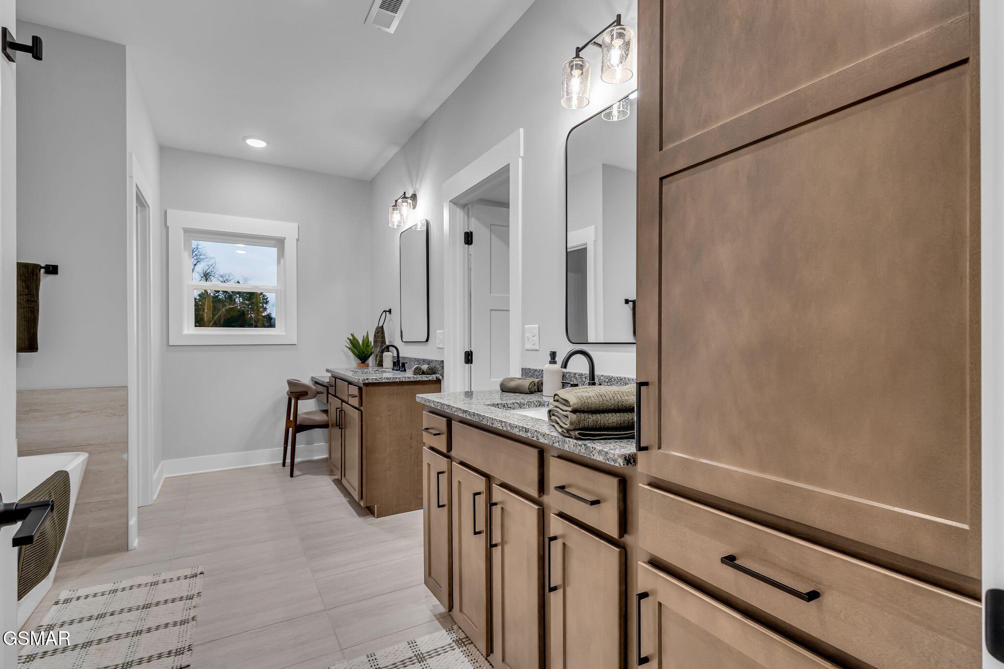 2504 Golden Trout Drive Drive Unit: Lot 115