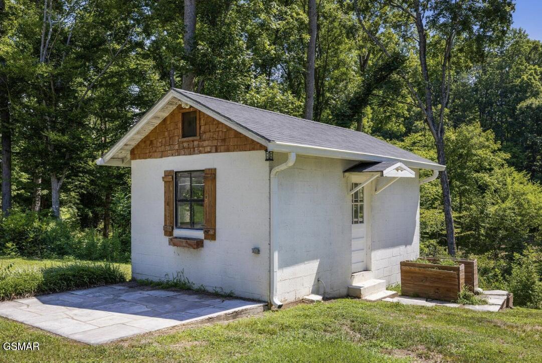 570 Cate Road