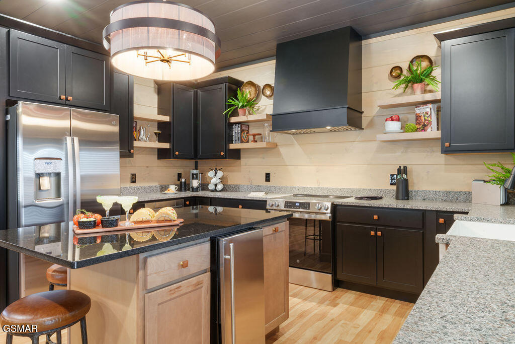 629 Summer Valley Way Unit: LOT 7