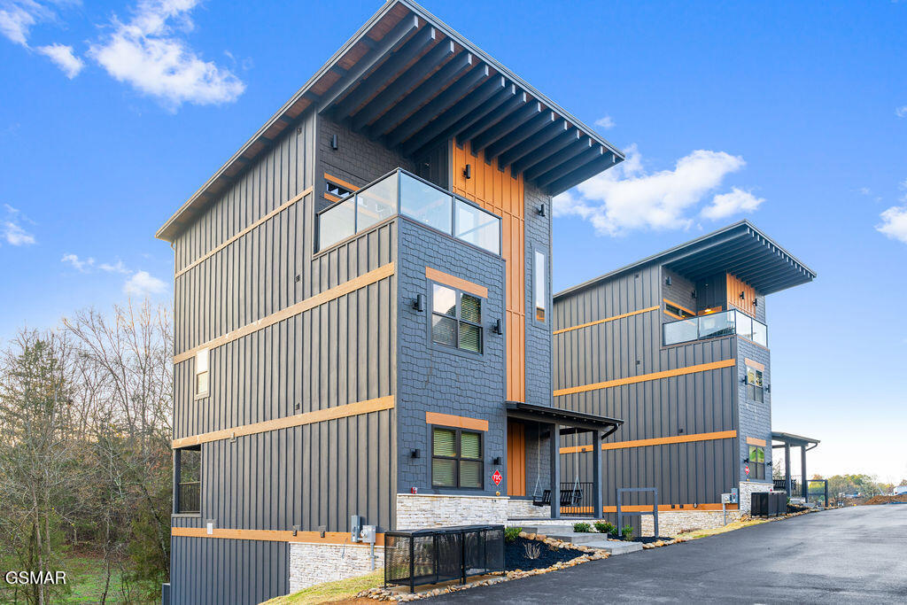 625 Summer Valley Way Unit: LOT 6