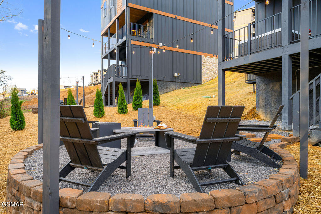 625 Summer Valley Way Unit: LOT 6