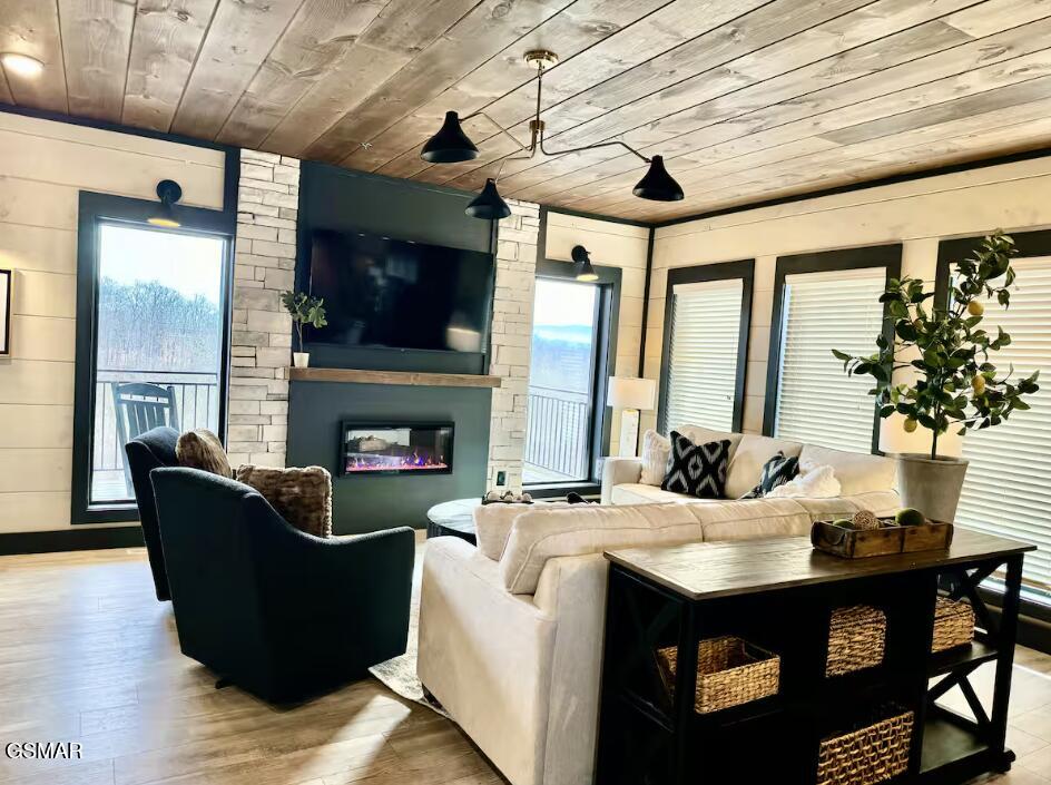306 Rambling Creek Way Unit: LOT 76R