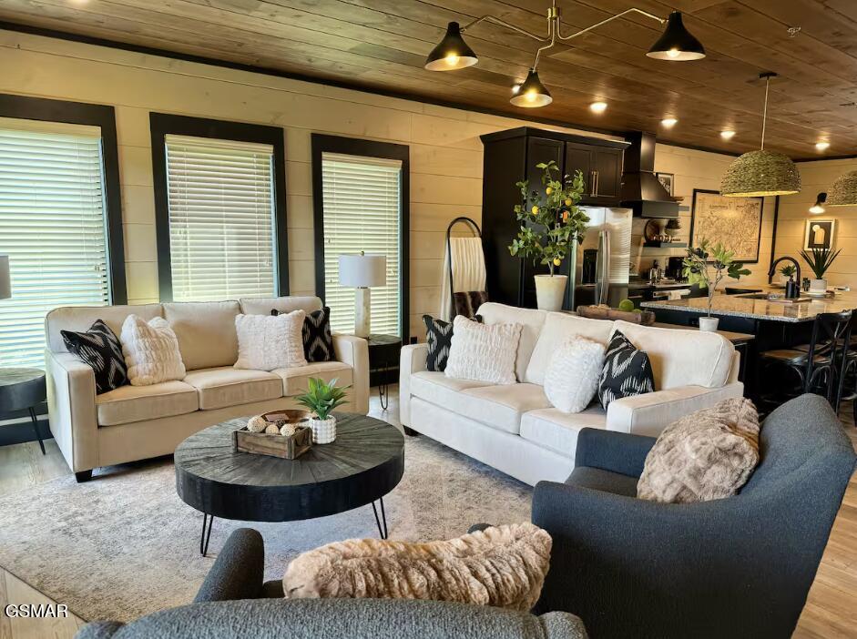 306 Rambling Creek Way Unit: LOT 76R