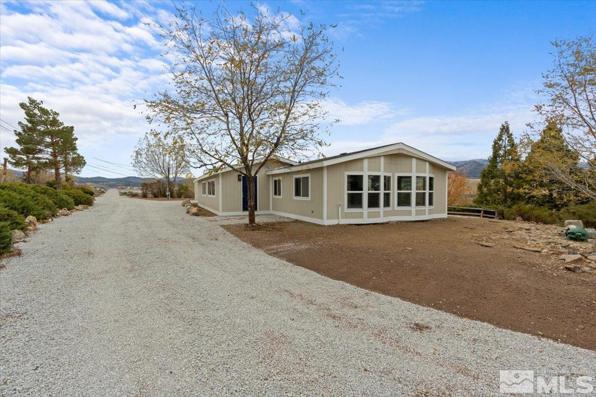 15 Sierra View Road