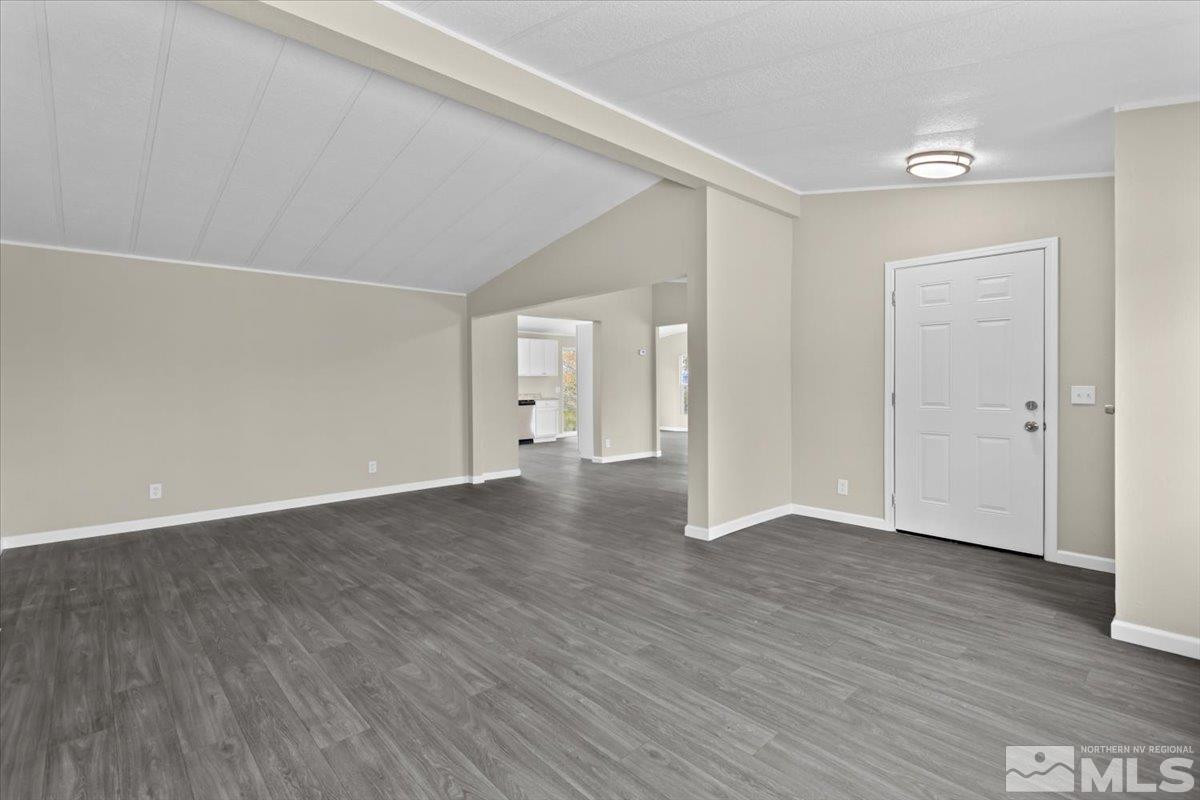 15 Sierra View Road