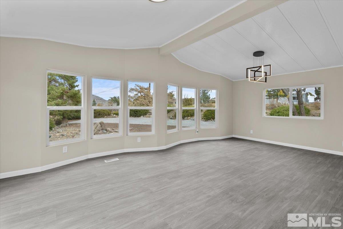 15 Sierra View Road