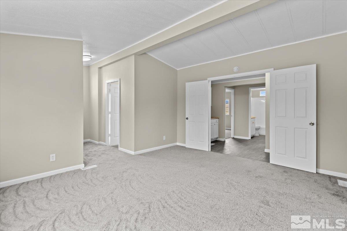 15 Sierra View Road