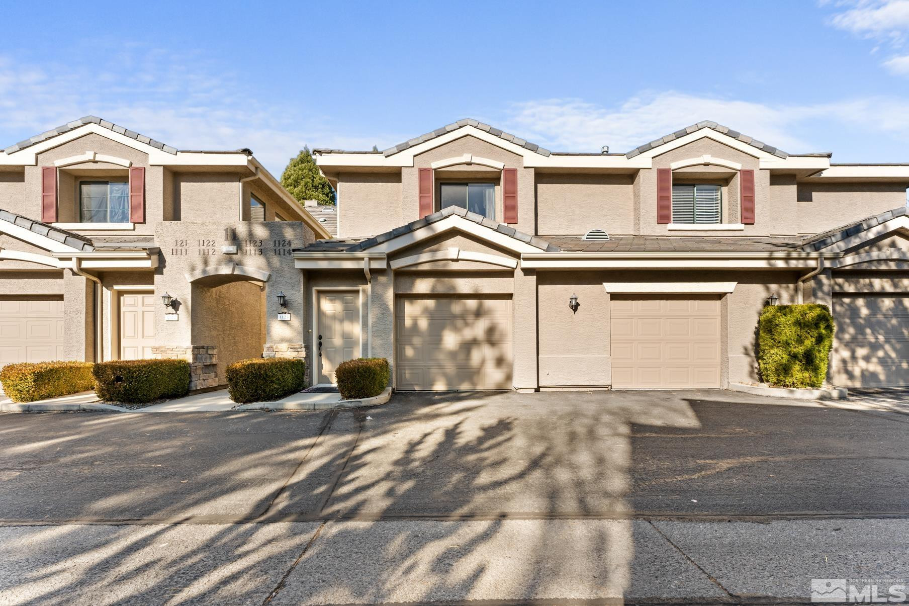 900 South Meadows Parkway 1113