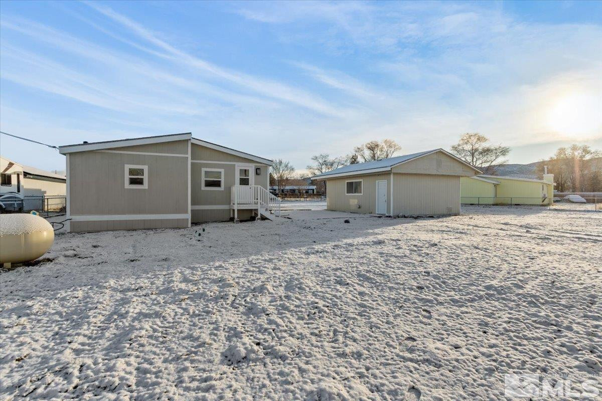 3545 Meadowlark Drive