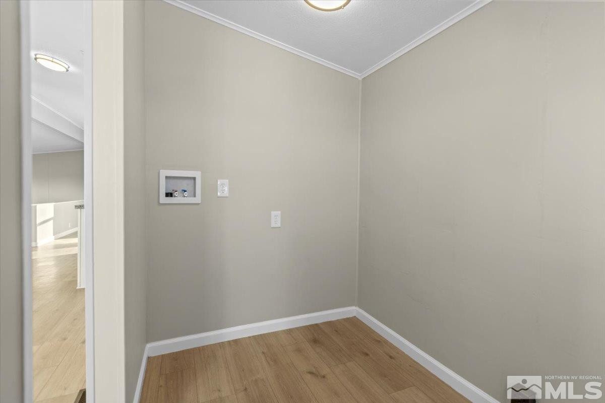 3545 Meadowlark Drive