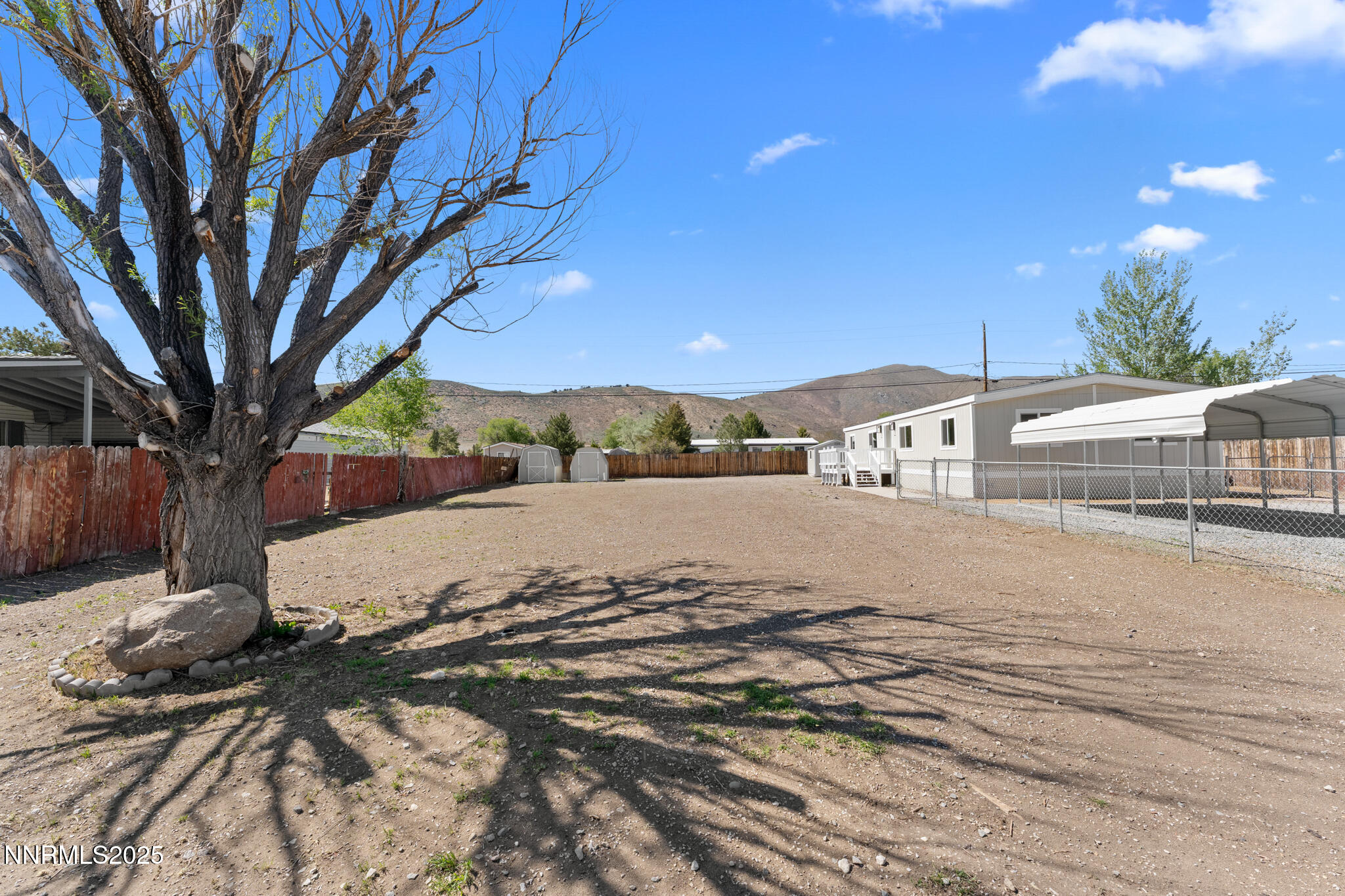 5025 Bobolink Circle