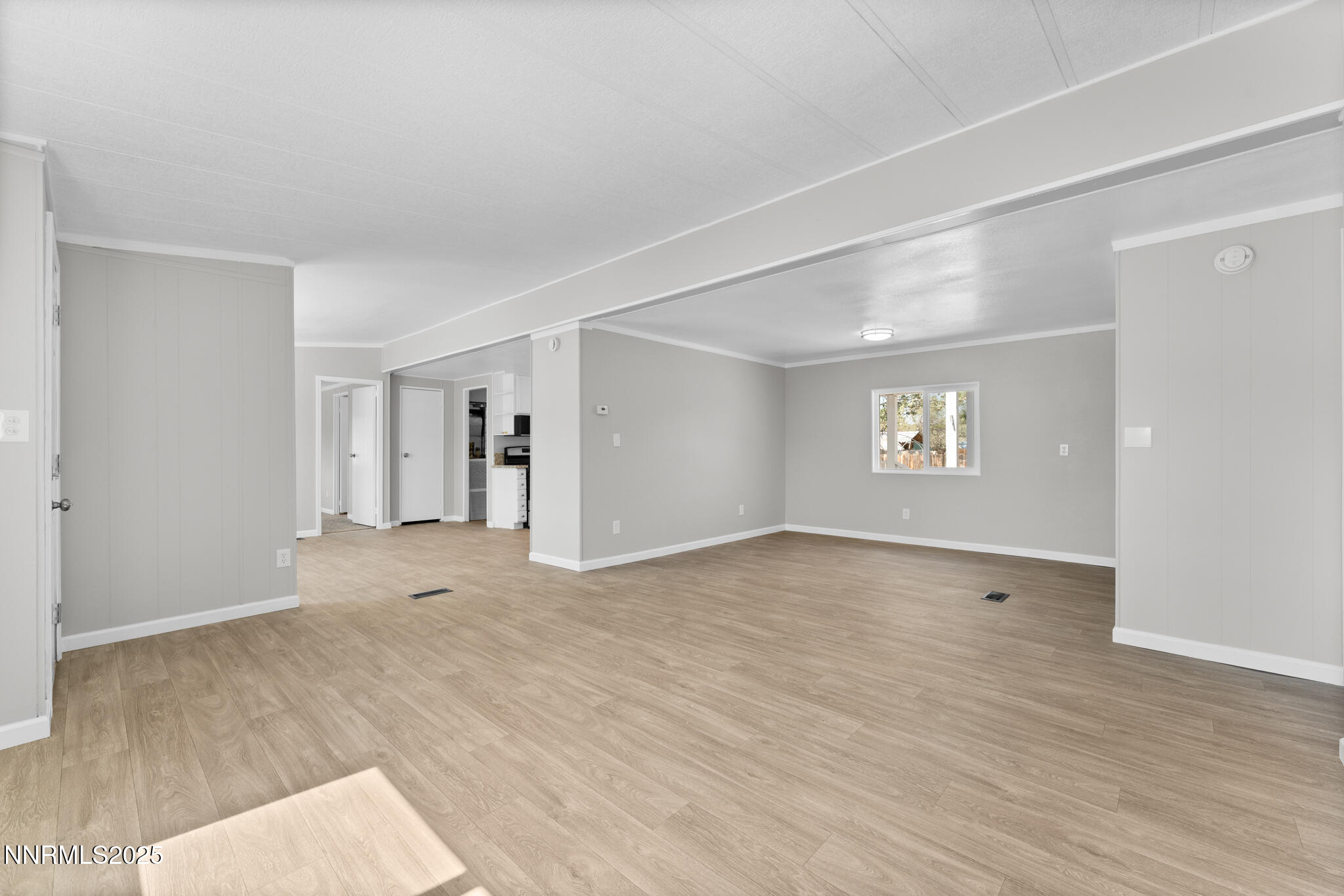 5025 Bobolink Circle
