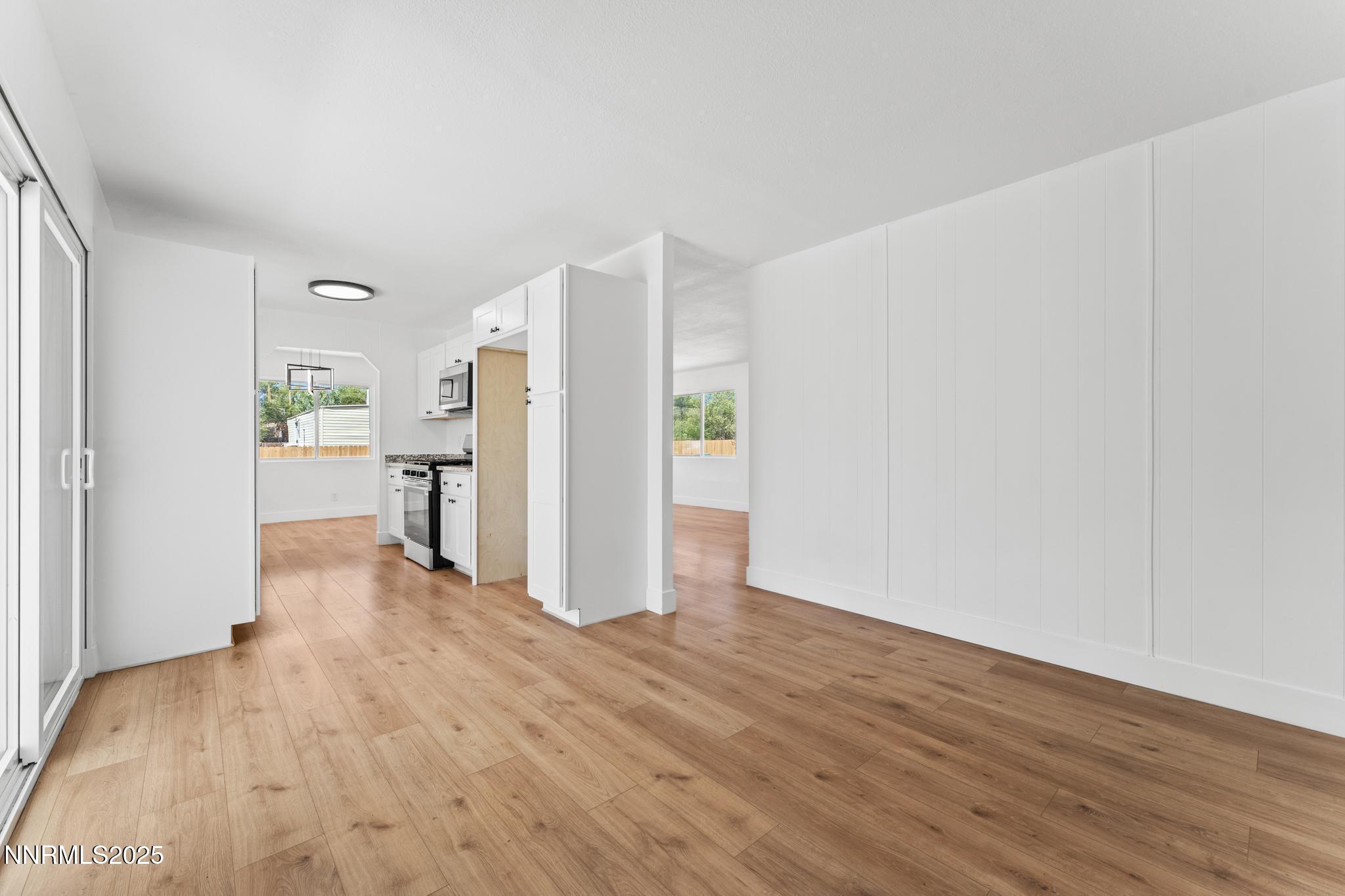 3885 Sandpiper Drive
