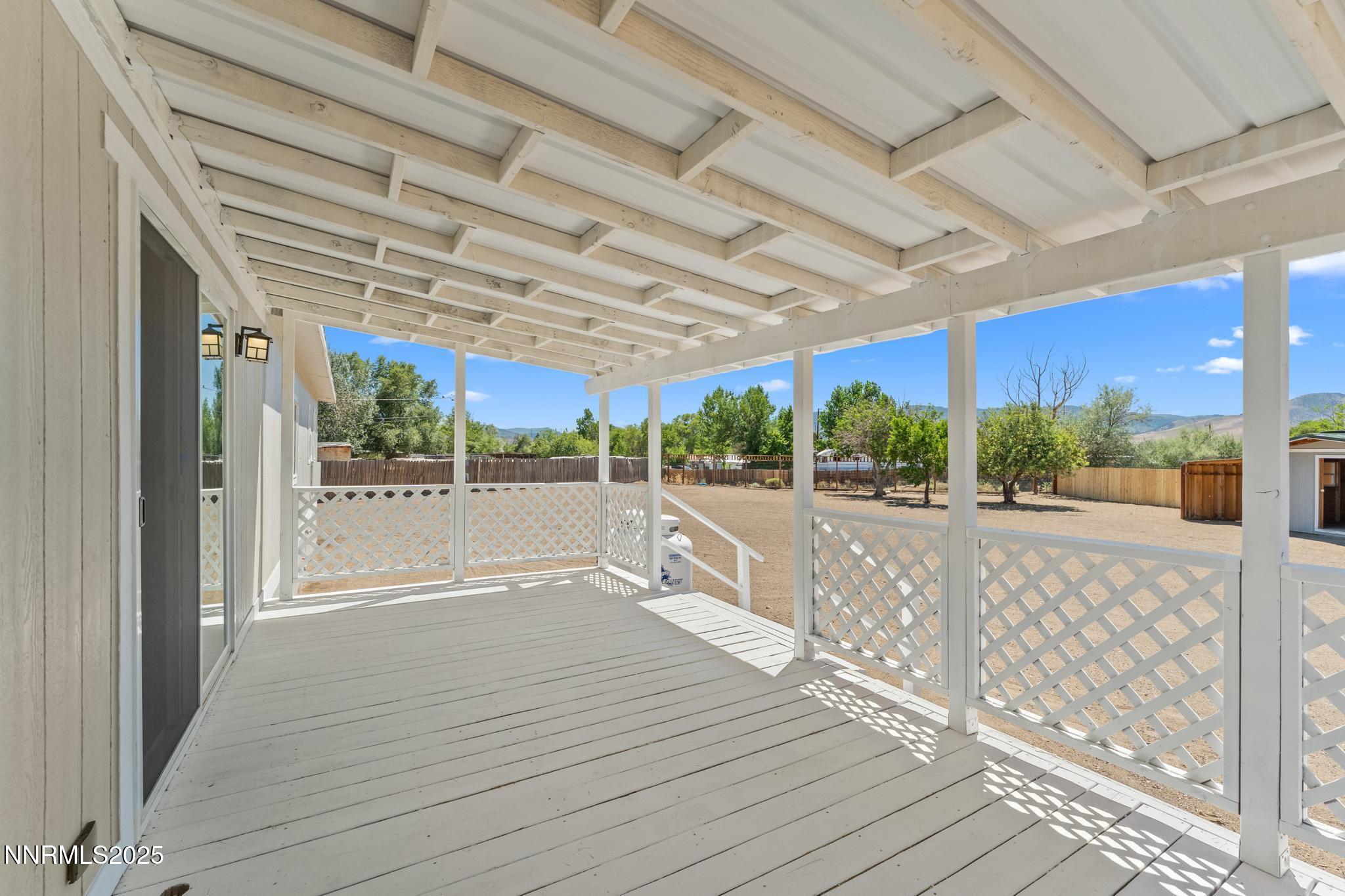 3885 Sandpiper Drive