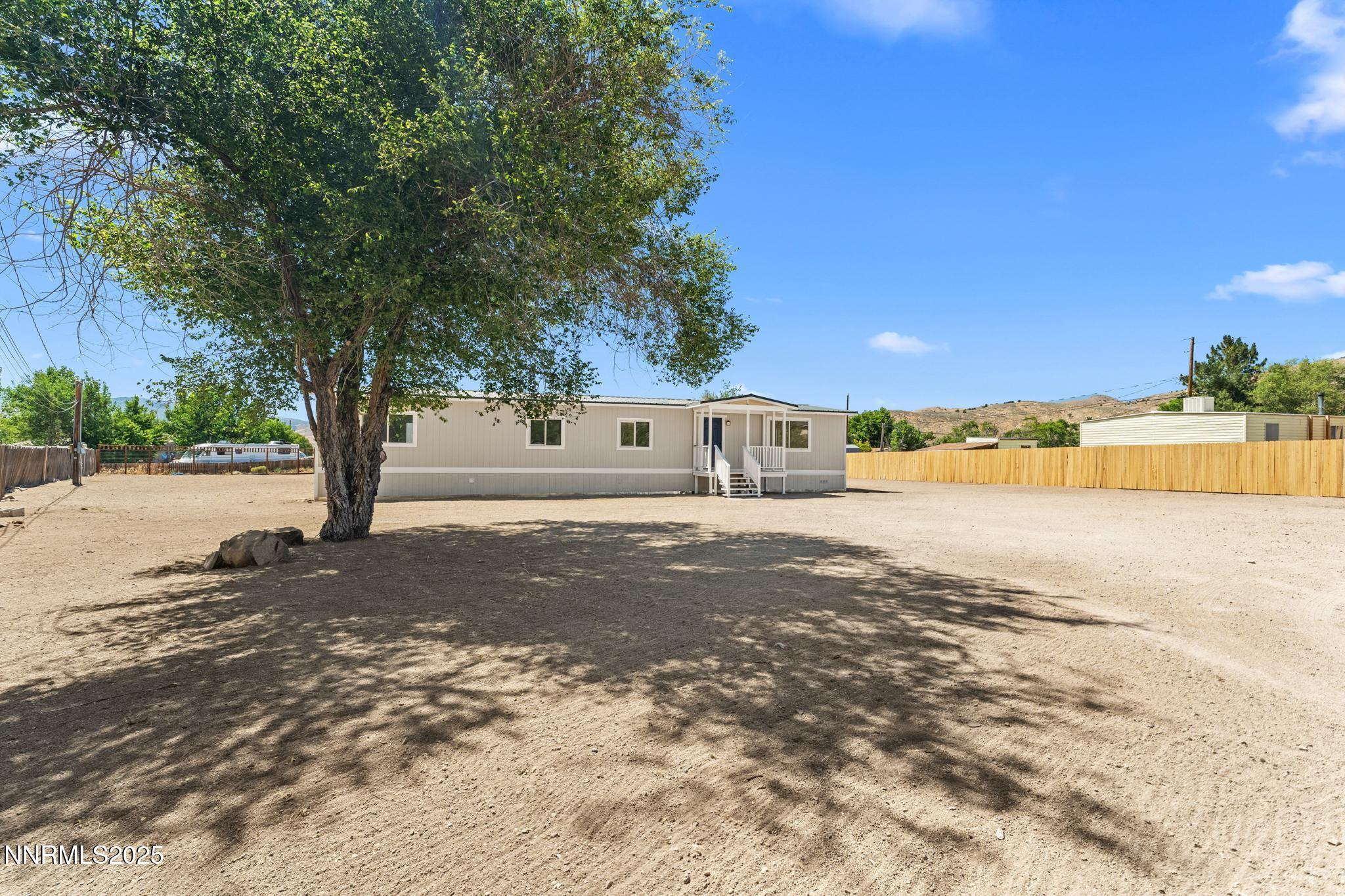 3885 Sandpiper Drive