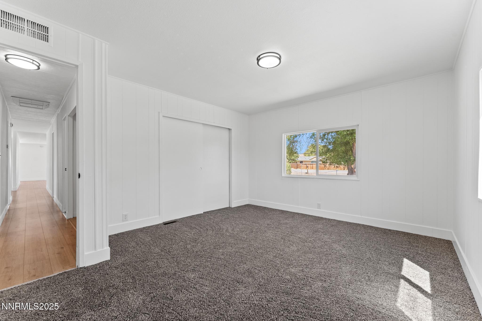 3885 Sandpiper Drive