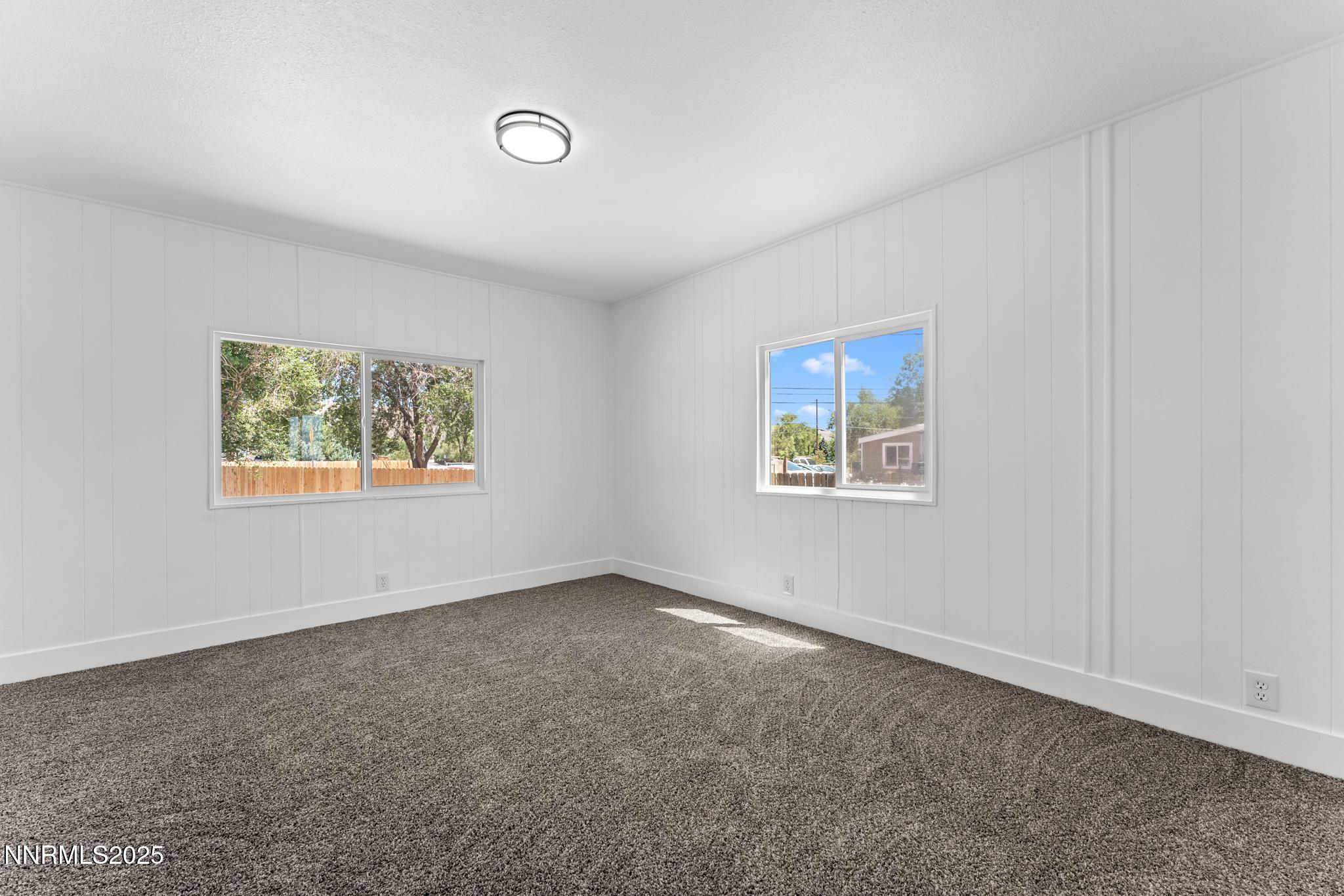 3885 Sandpiper Drive