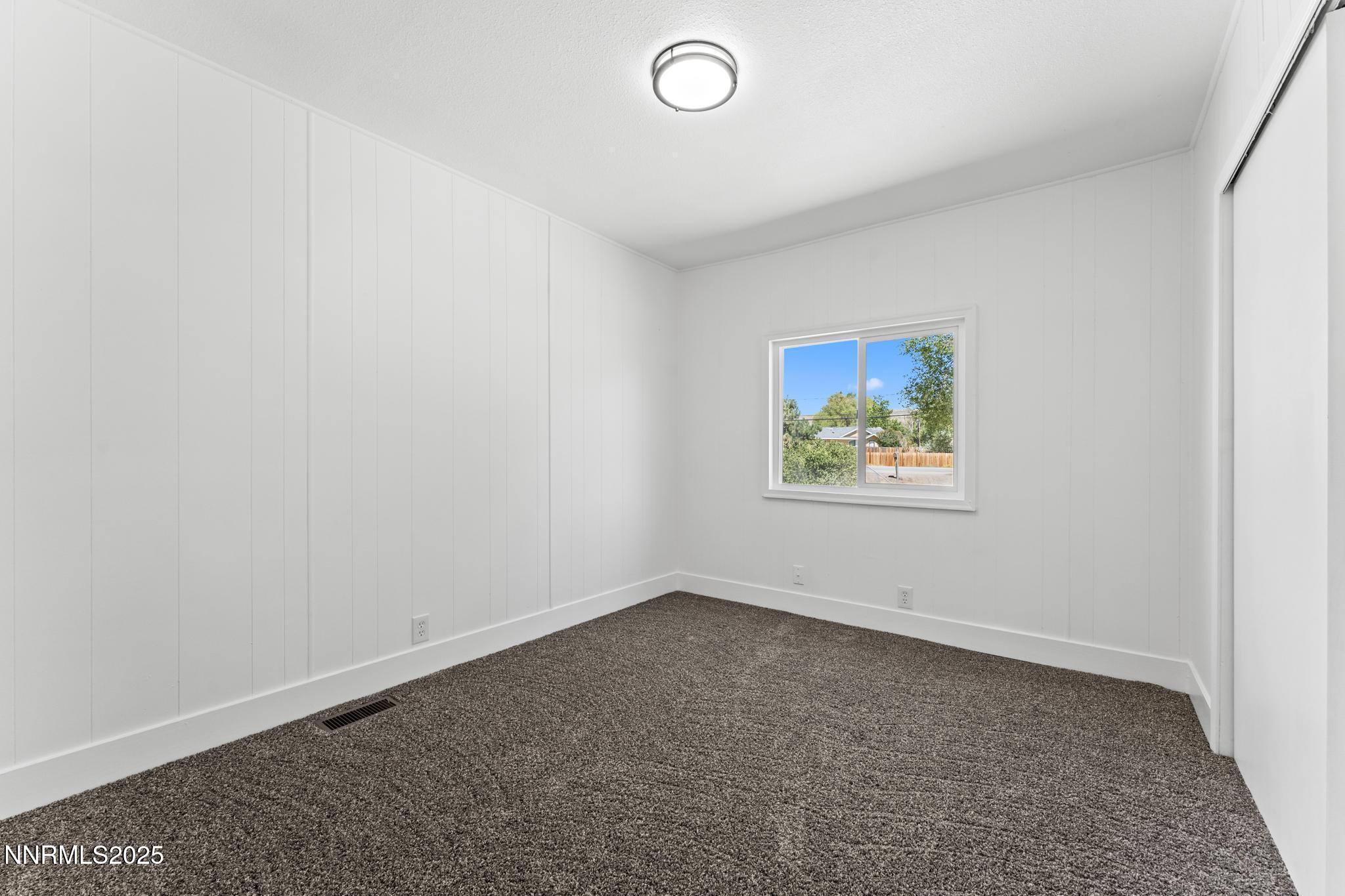 3885 Sandpiper Drive