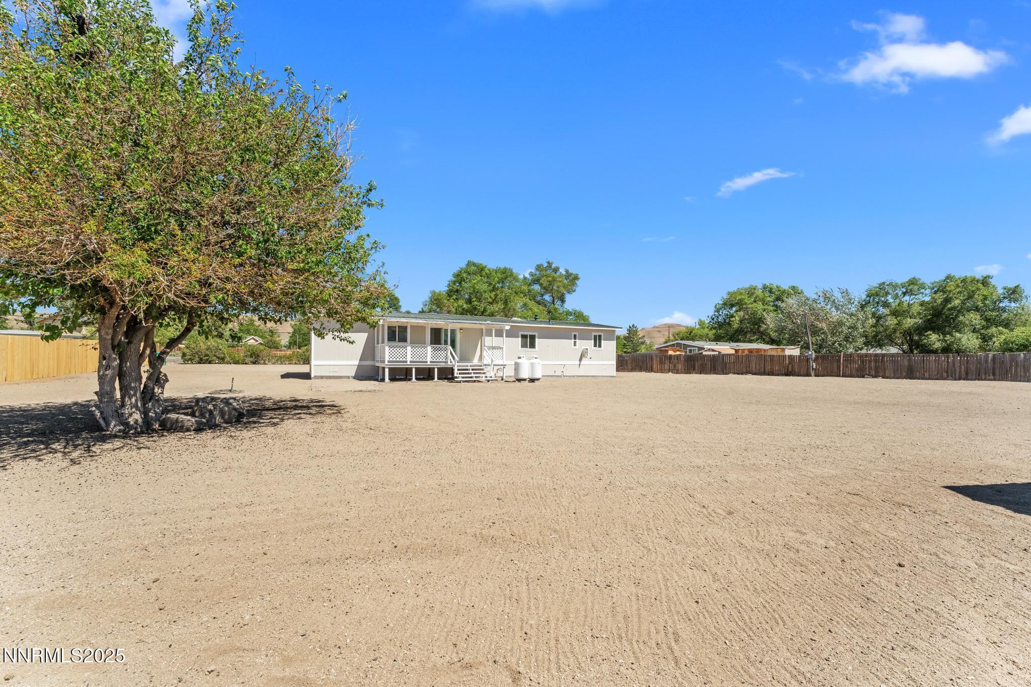 3885 Sandpiper Drive