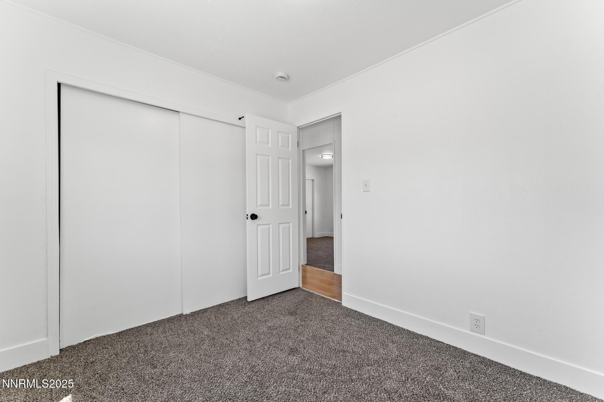 3885 Sandpiper Drive