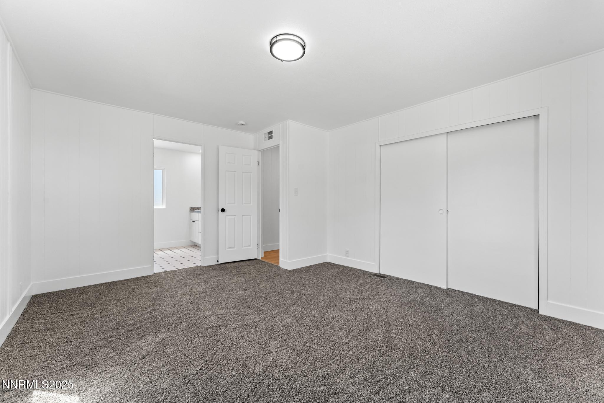 3885 Sandpiper Drive