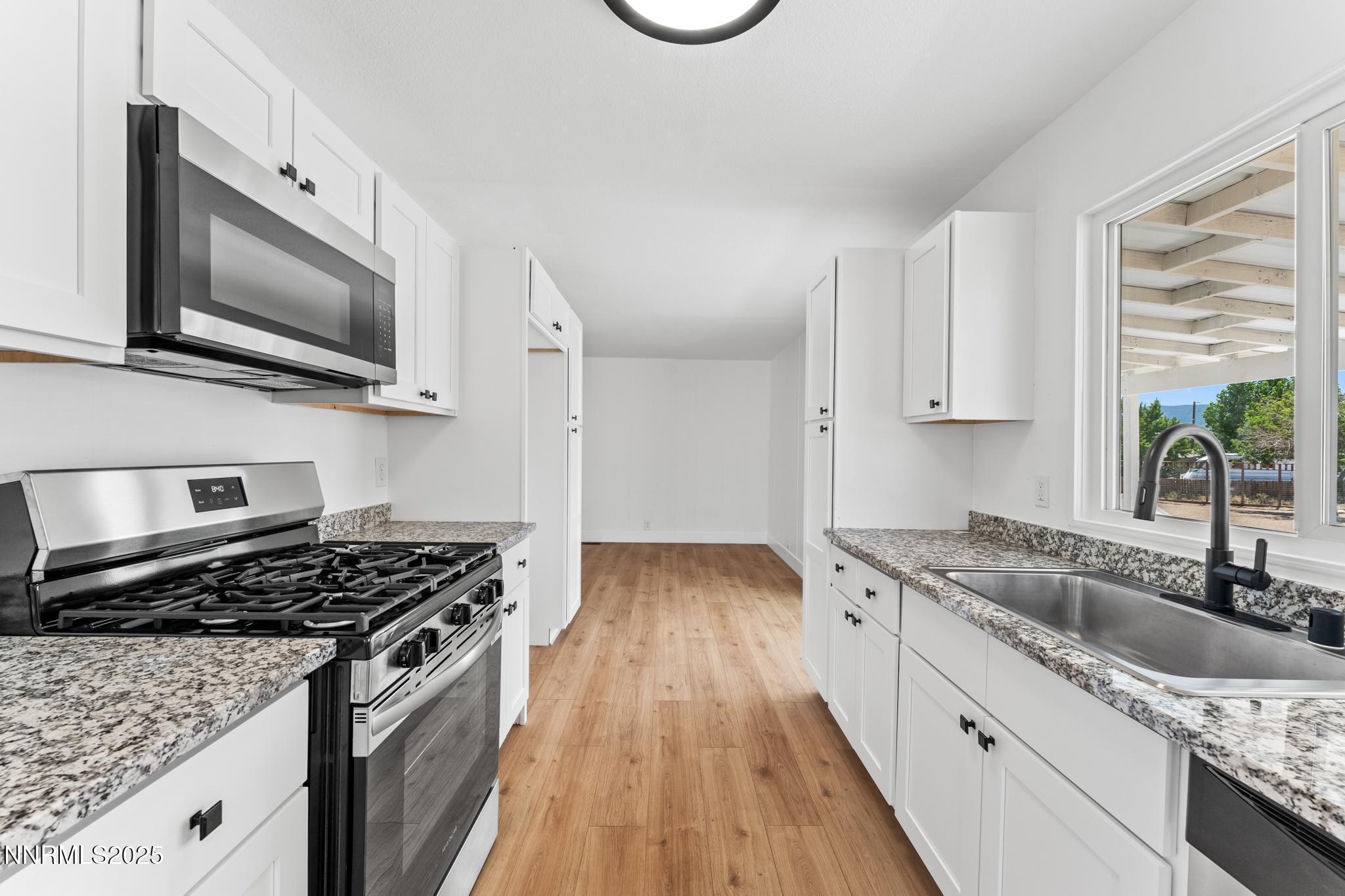 3885 Sandpiper Drive