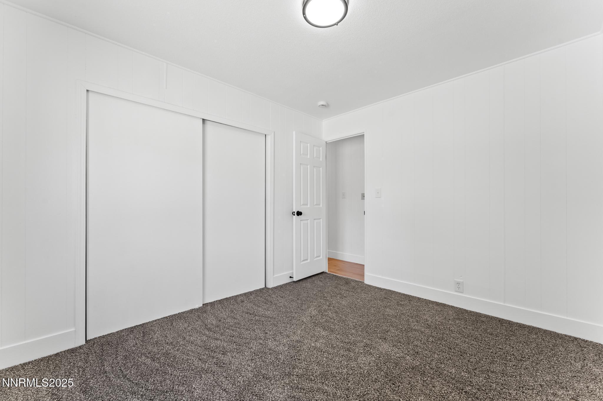 3885 Sandpiper Drive