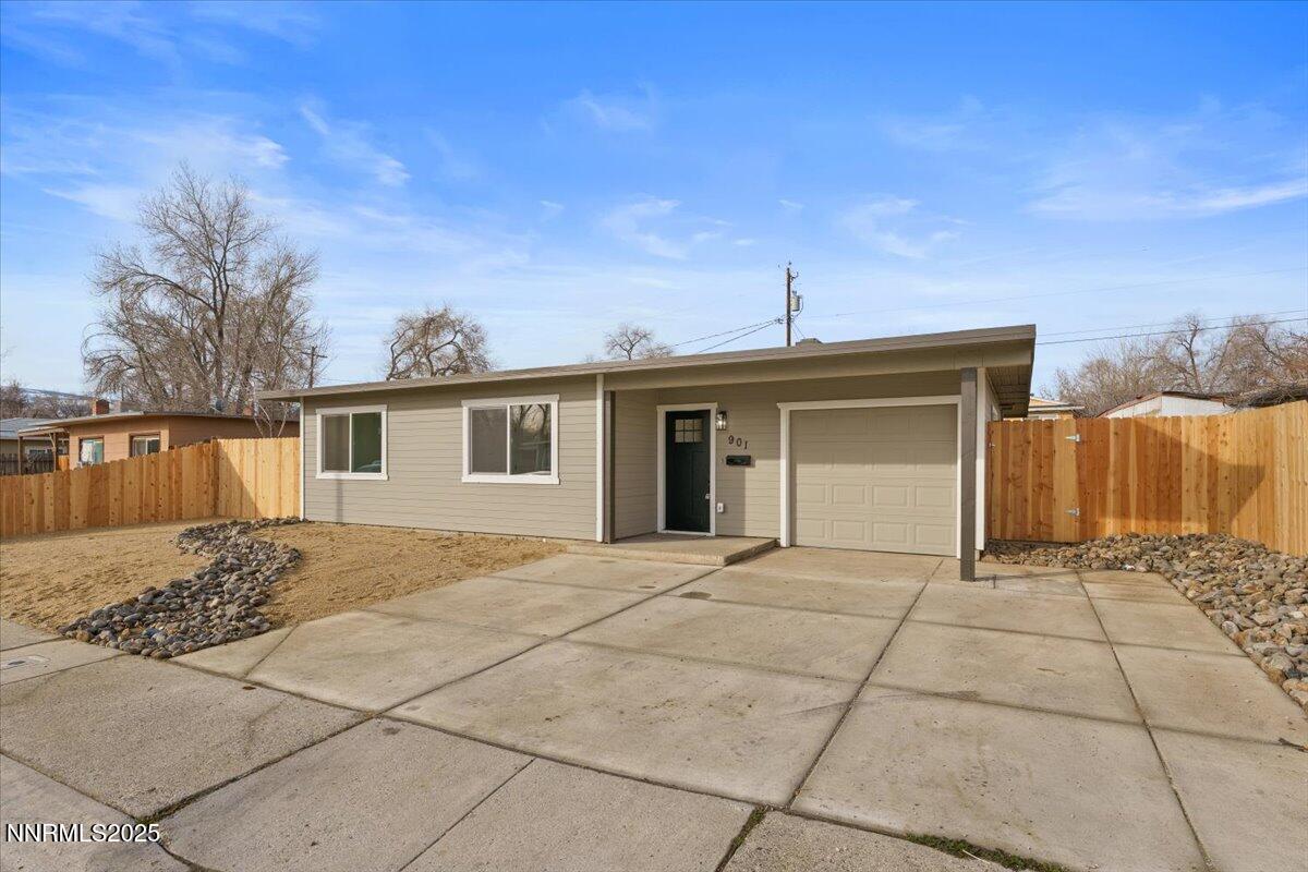 901 Southworth Drive