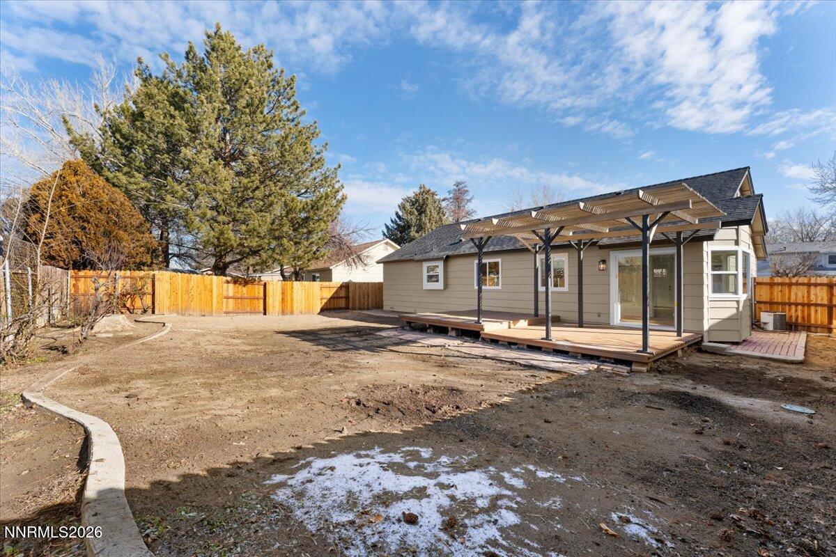 3755 Rio Poco Road