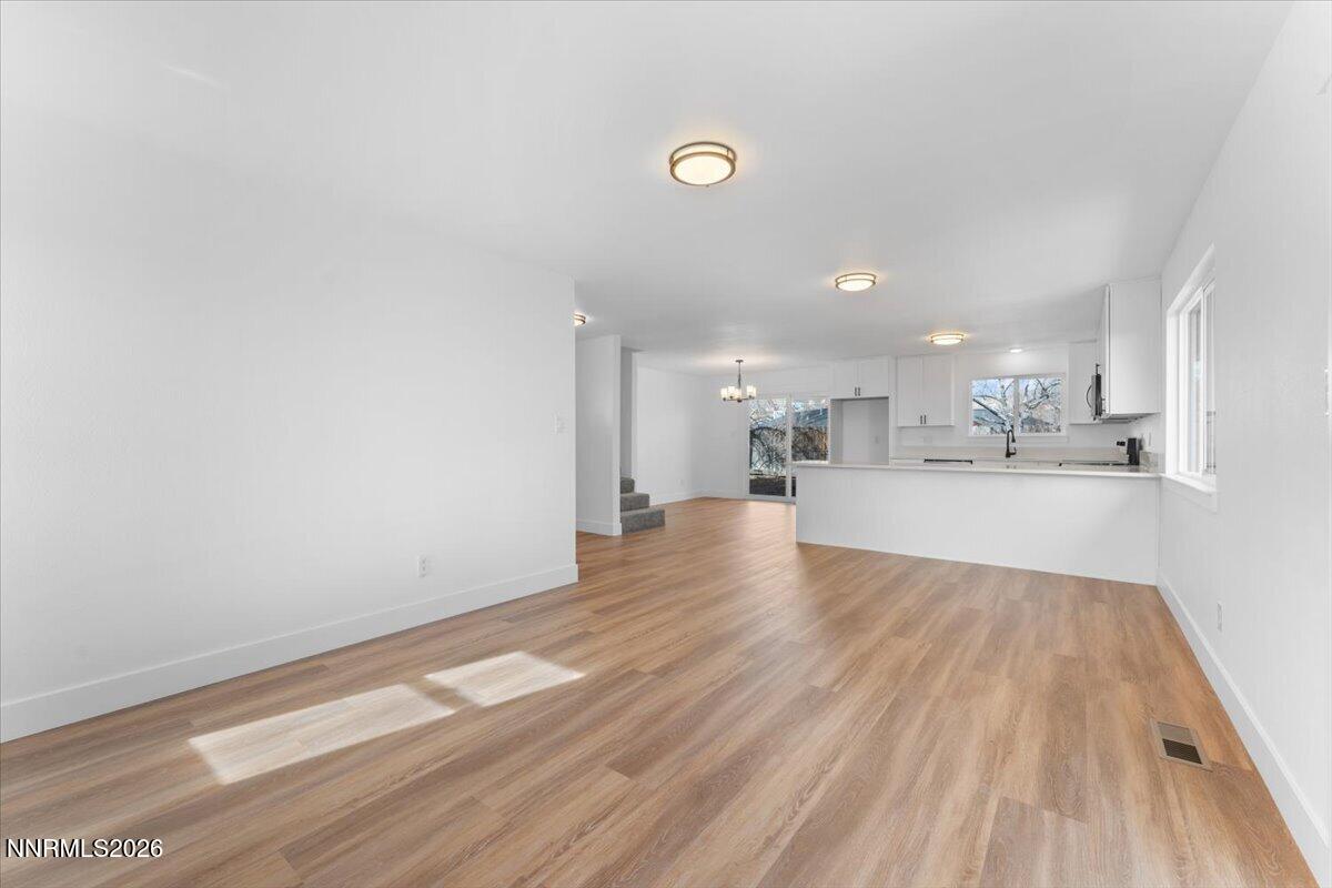 2285 King Edward Drive