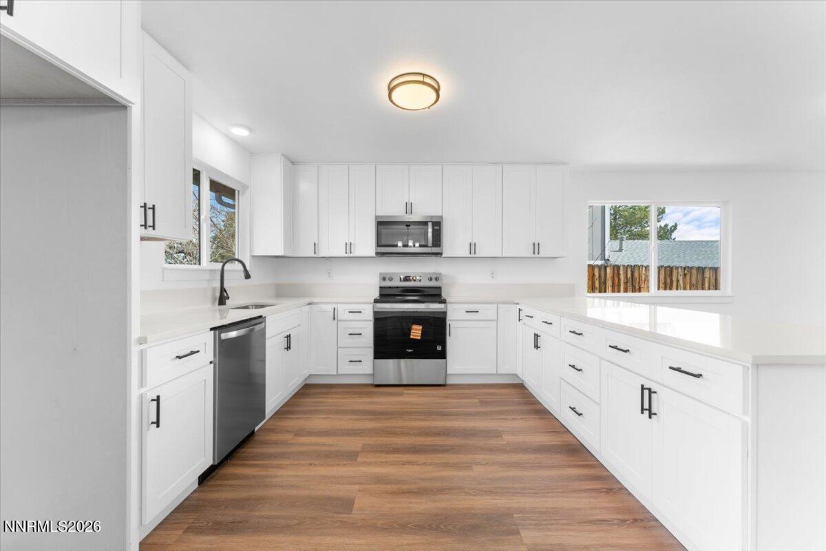 2285 King Edward Drive