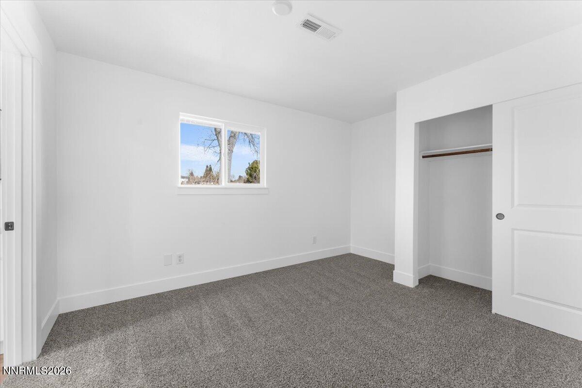 2285 King Edward Drive