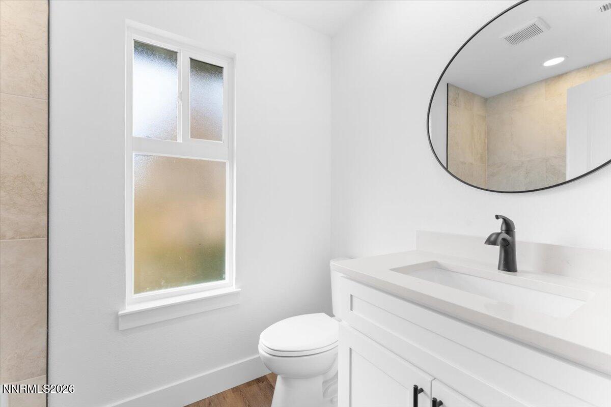 2285 King Edward Drive