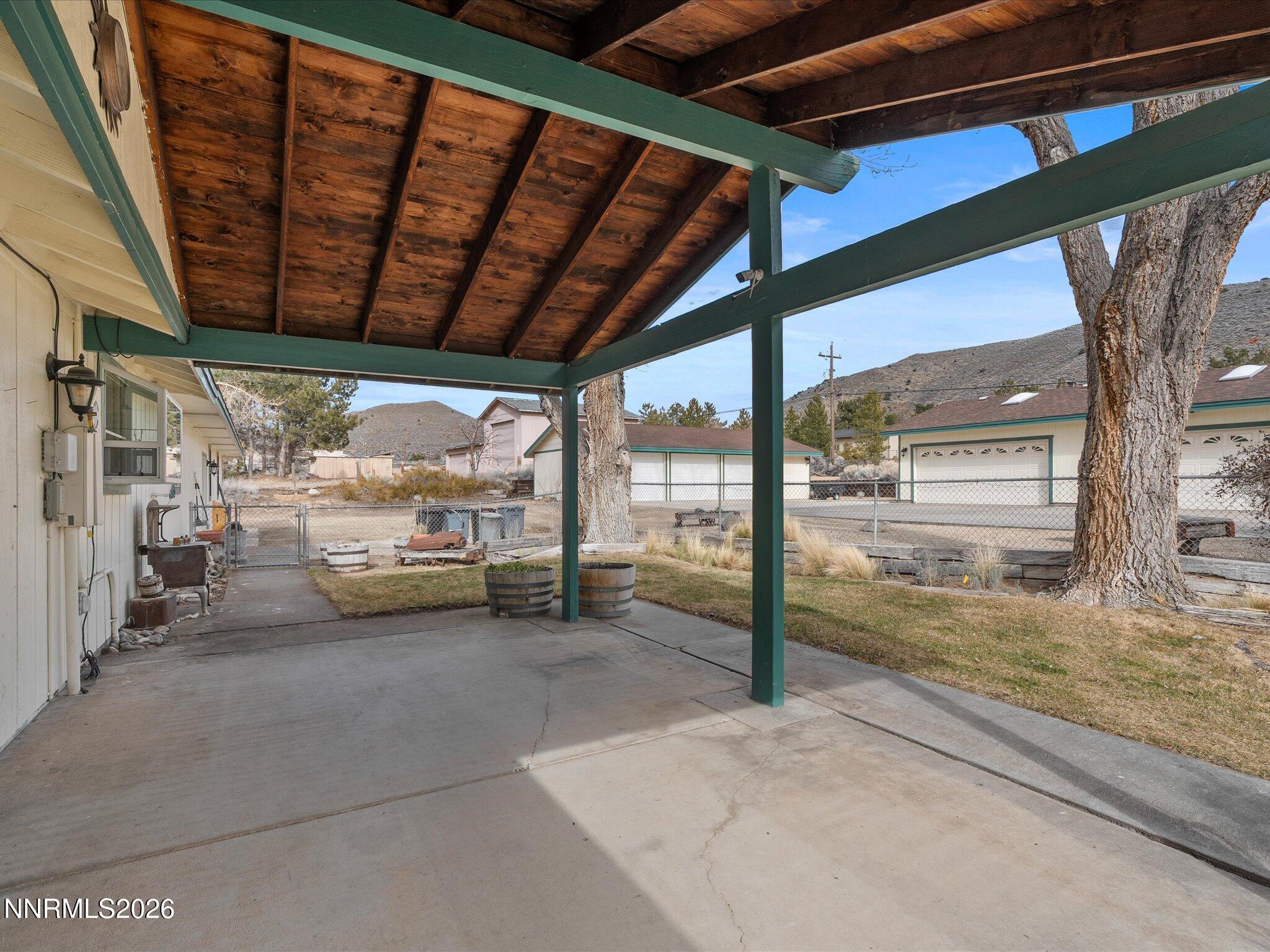 4025 Drake Way