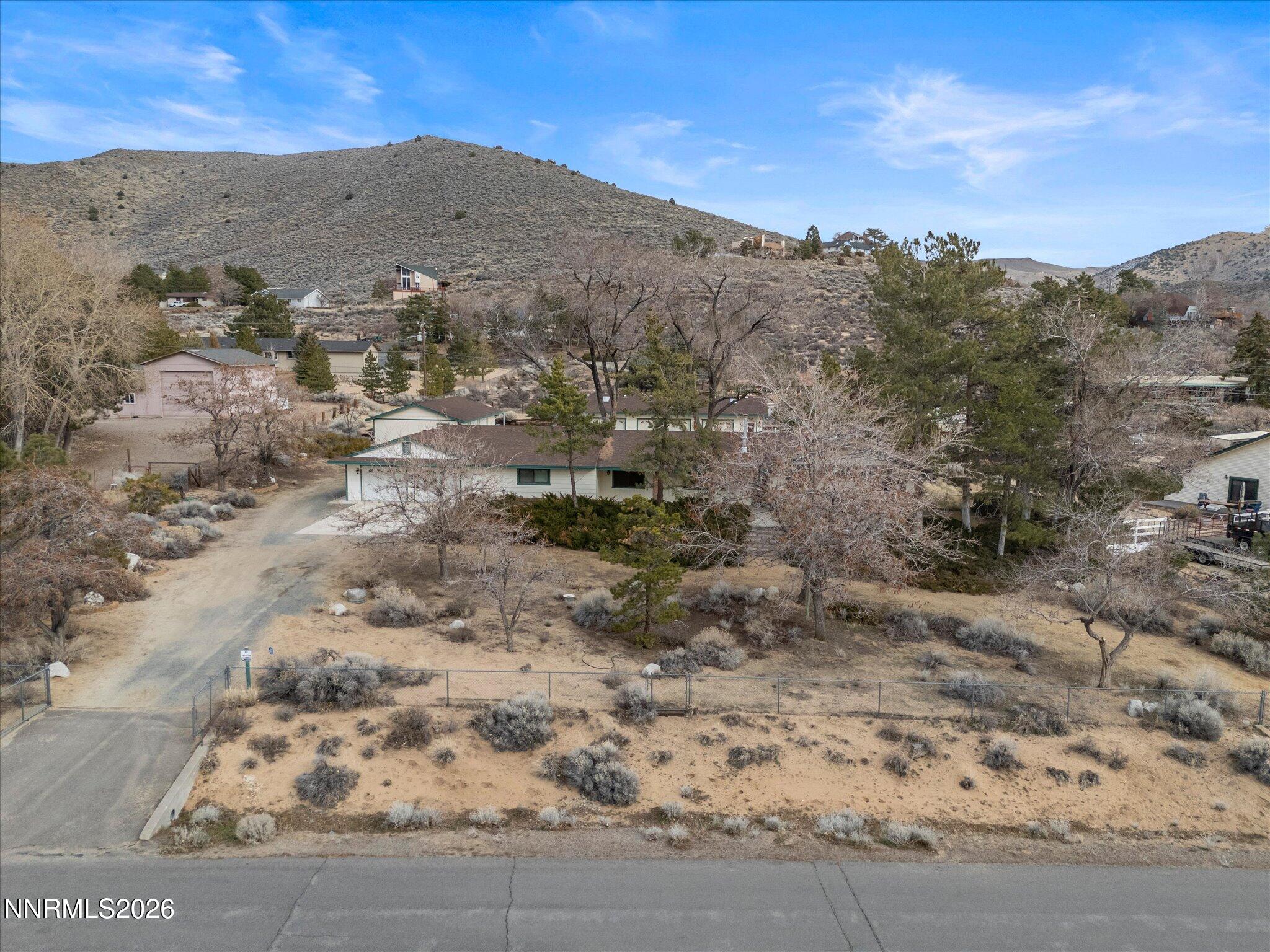 4025 Drake Way
