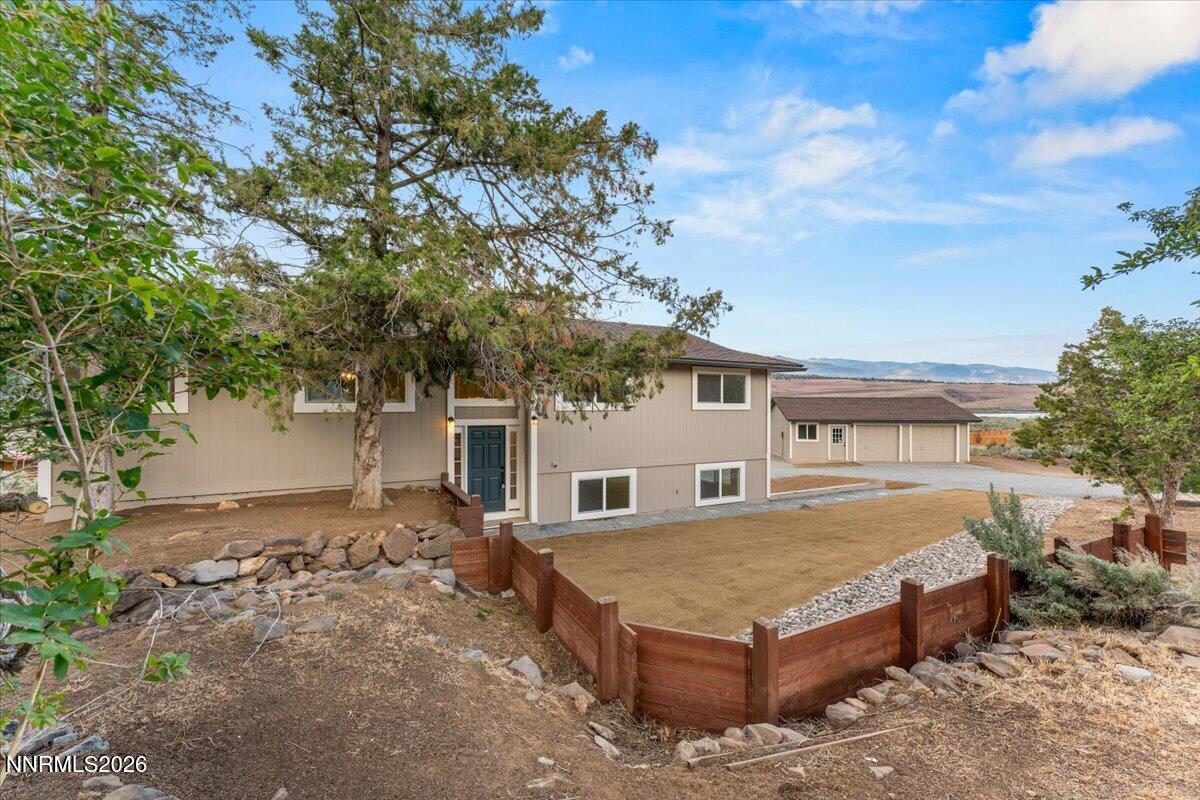 1225 Brenda Way