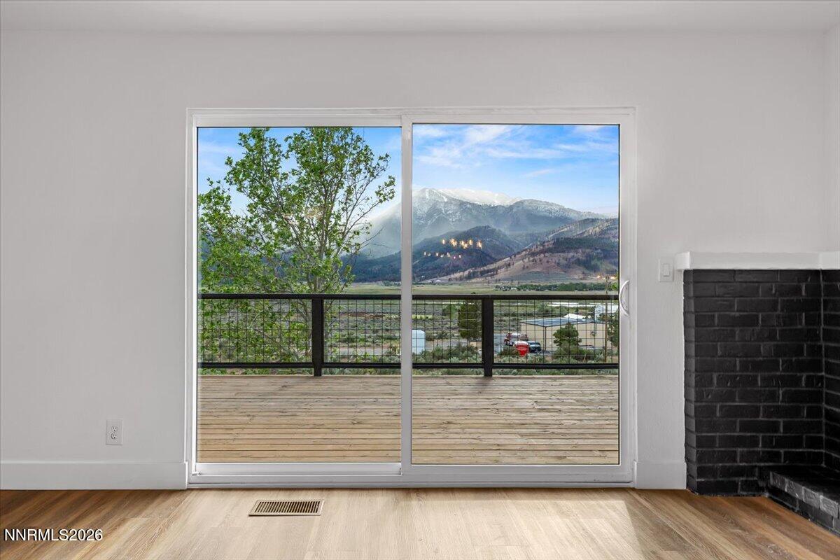 1225 Brenda Way
