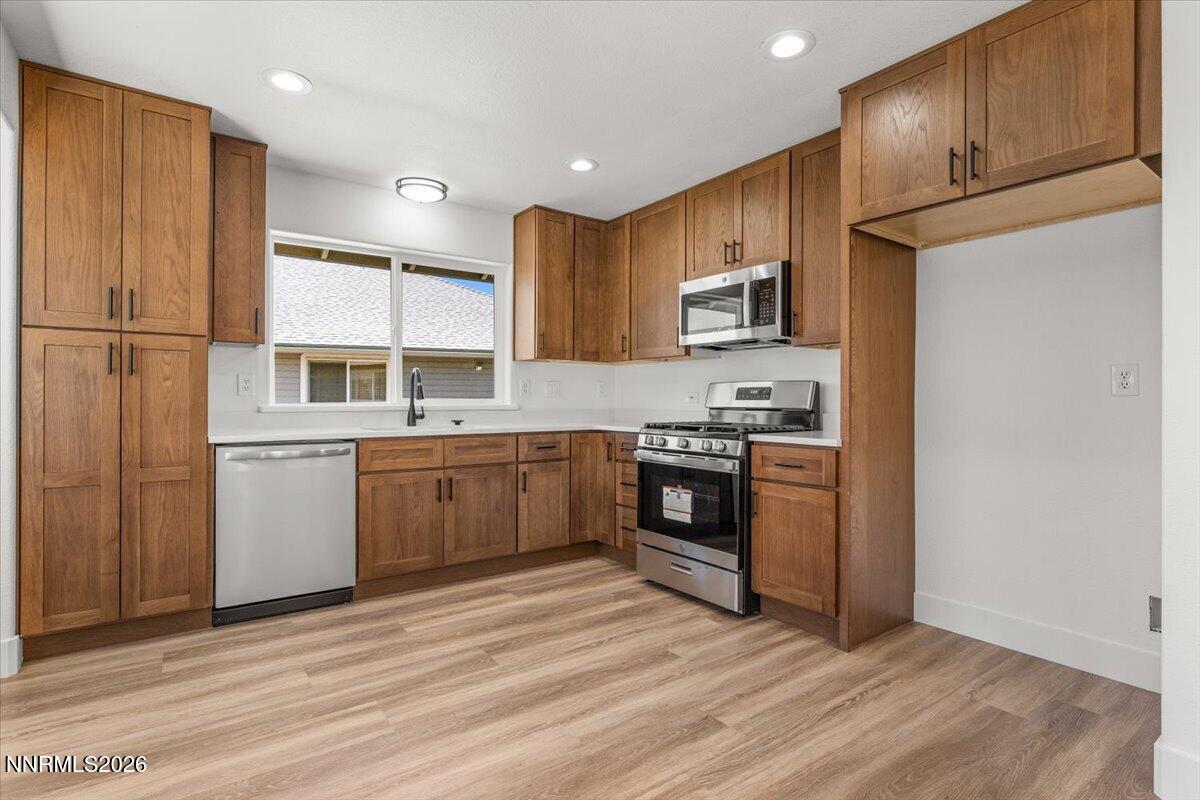 1785 Mahogany Circle