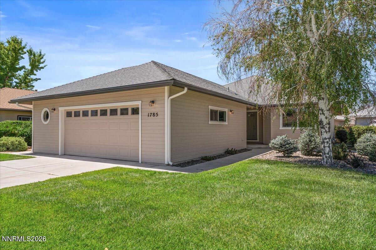 1785 Mahogany Circle