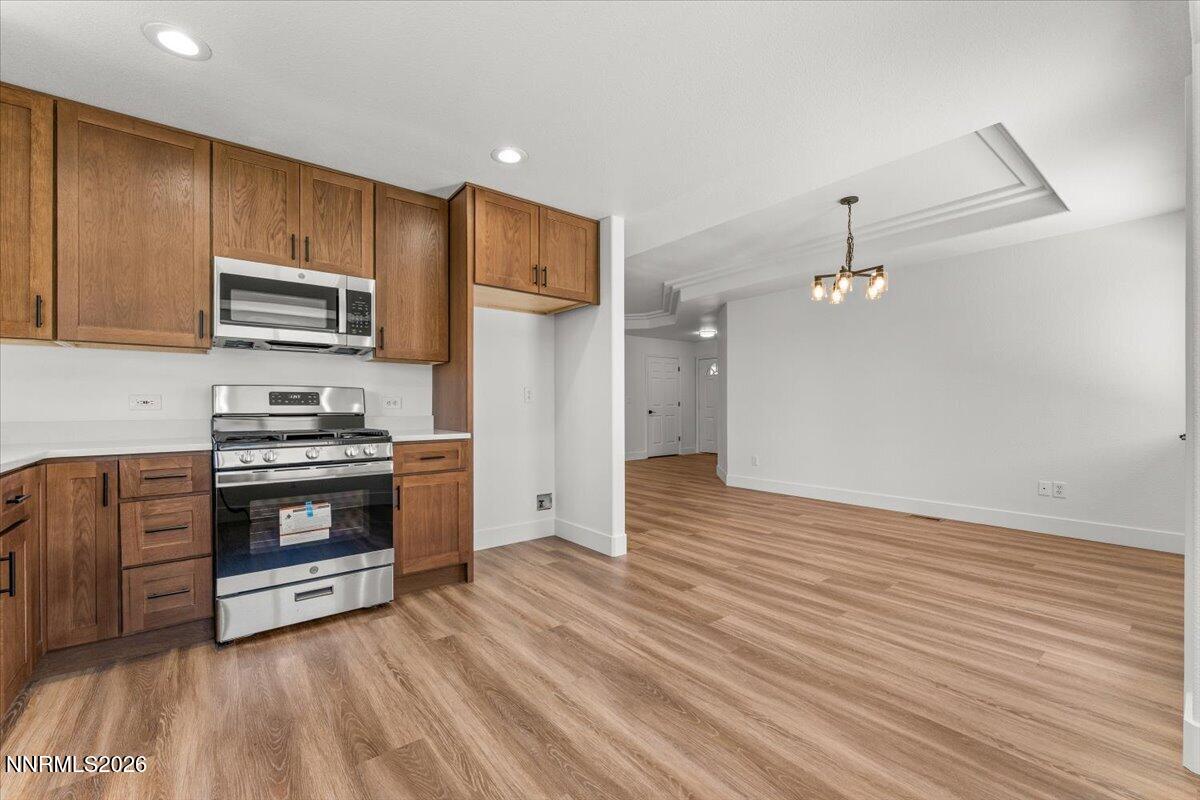1785 Mahogany Circle